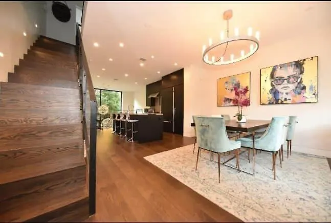 Holiday home Harlem New Multi-Million Dollar Manhattan Brownstone New York